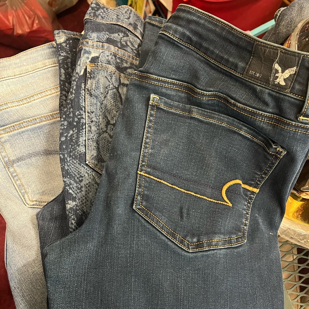 3pair of skinny jeans